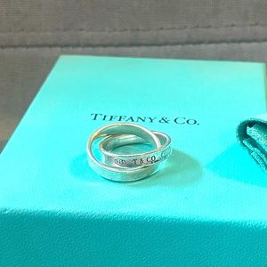 Tiffany Interlocking Circles Ring silver size 5